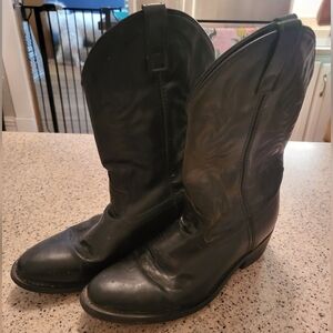 Laredo Mens SZ 9 EW Leather Cowboy boots